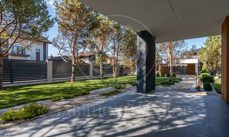 Лот-11402-366423 продажа дома Киевское шоссе Природный парк Каменка