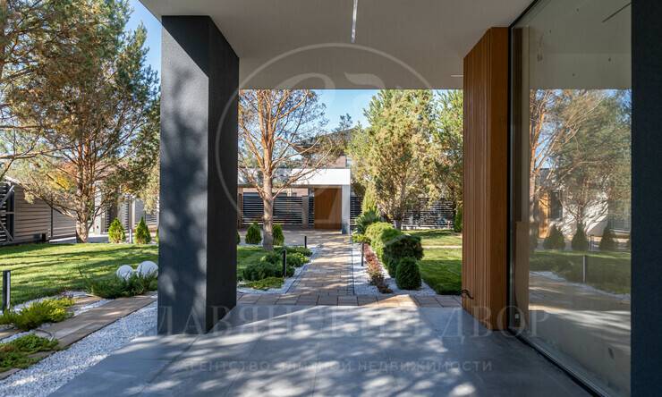 Лот-11402-366425 продажа дома Киевское шоссе Природный парк Каменка