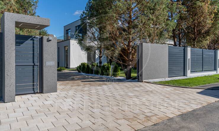 Лот-11402-366463 продажа дома Киевское шоссе Природный парк Каменка