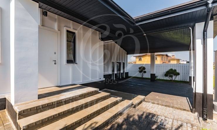 Лот-11418-368164 продажа дома Новорижское шоссе Русская Деревня