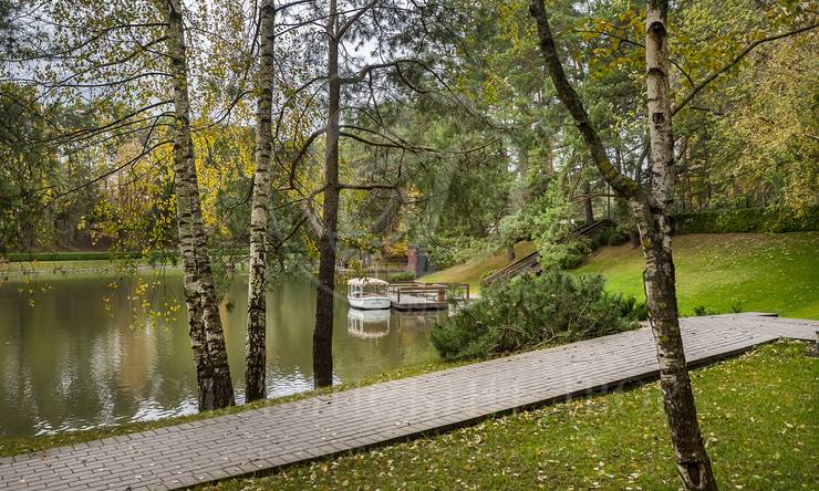 Лот-8147-370766 продажа дома Рублево-Успенское шоссе Мособлдачи (ТСЖ Барвиха)