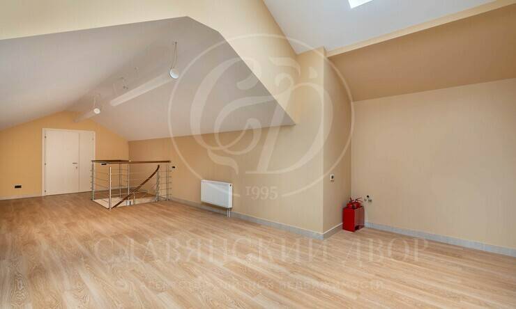 Лот-11454-372344 аренда дома Новорижское шоссе Миллениум парк