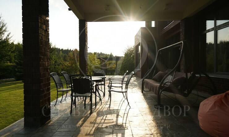 Лот-11104-378567 аренда дома Новорижское шоссе Бенилюкс