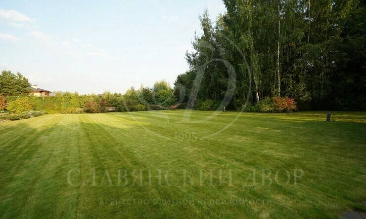 Лот-11104-378619 аренда дома Новорижское шоссе Бенилюкс