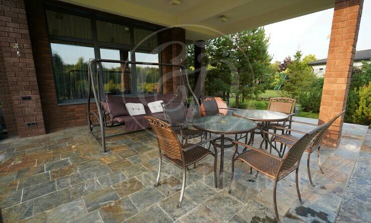 Лот-11104-378657 аренда дома Новорижское шоссе Бенилюкс