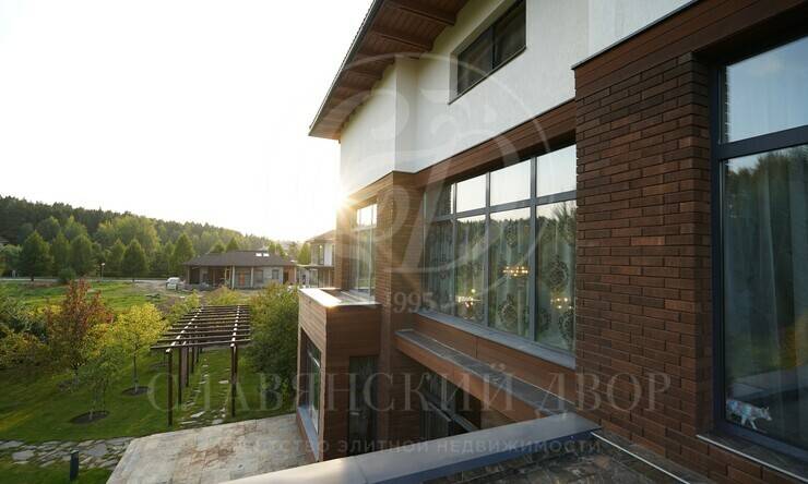 Лот-11104-378690 аренда дома Новорижское шоссе Бенилюкс