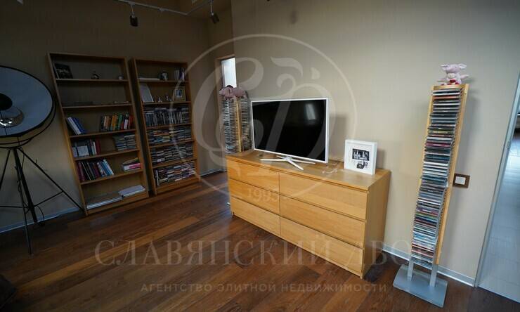 Лот-11104-378731 аренда дома Новорижское шоссе Бенилюкс