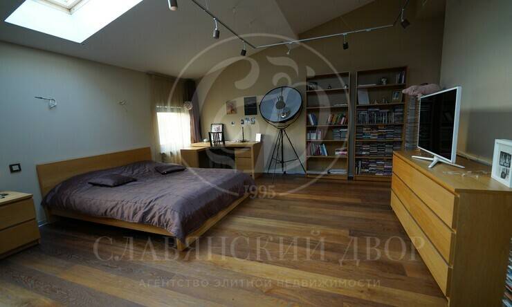 Лот-11104-378733 аренда дома Новорижское шоссе Бенилюкс