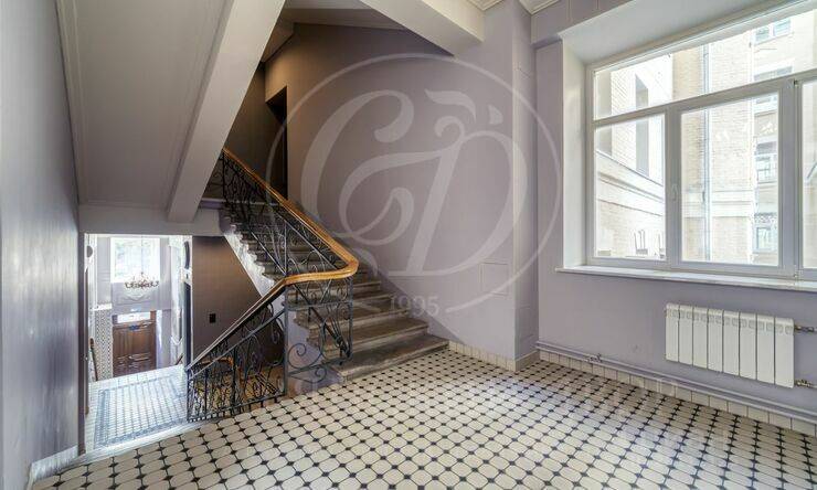 Лот-13155-380032 Продажа квартиры Арбат, Смоленская