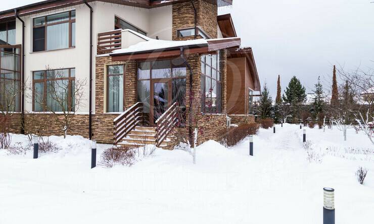 Лот-11586-382175 продажа дома Новорижское шоссе Миллениум парк