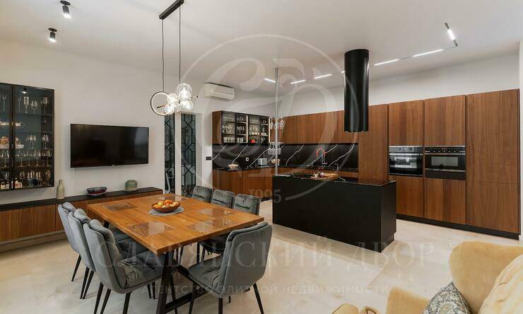 Лот-8317-382475 продажа дома Новорижское шоссе Бенилюкс