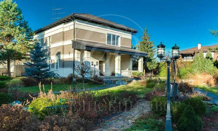 Лот-8317-382494 продажа дома Новорижское шоссе Бенилюкс