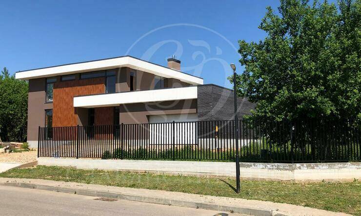 Лот-11018-382810 продажа дома Новорижское шоссе Русская Деревня