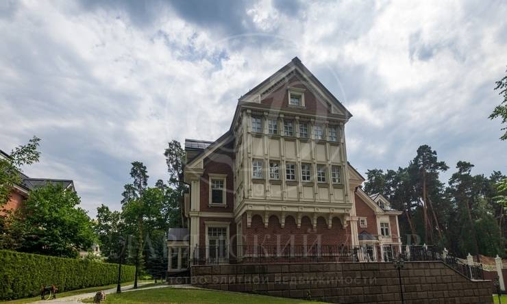 Лот-11642-386423 продажа дома Москва Серебряный бор