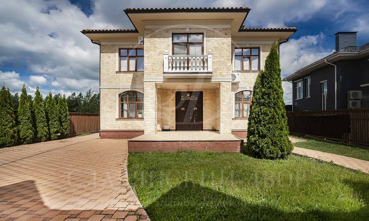 На продажу дом в поселке Маленькая Италия