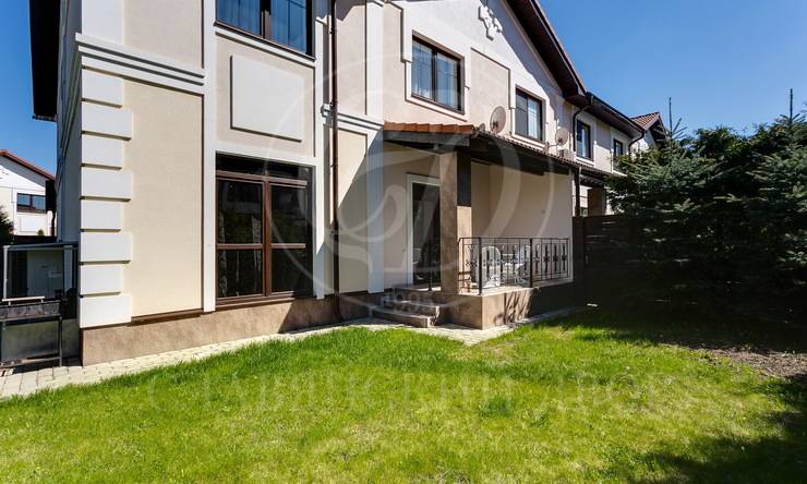 Лот-11660-387970 продажа дома Рублево-Успенское шоссе Александровка