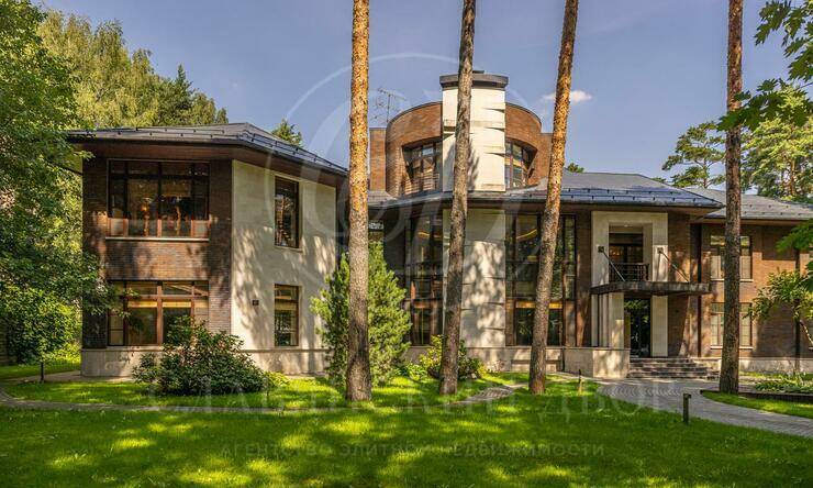 Лот-11686-389895 продажа дома Сколковское шоссе ФРМУ (КП Фонда развития Международного университета)