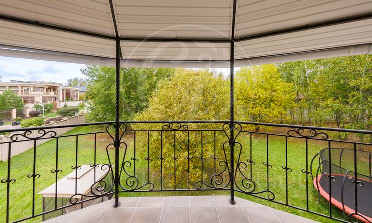 Лот-11712-390420 продажа дома Киевское шоссе Антоновка