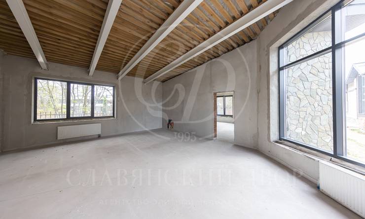 Лот-10657-390643 продажа дома Киевское шоссе Антоновка