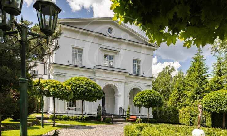 Лот-11573-393298 продажа дома Новорижское шоссе Никольская слобода