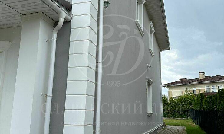 Лот-10202-394548 продажа дома Новорижское шоссе Миллениум парк