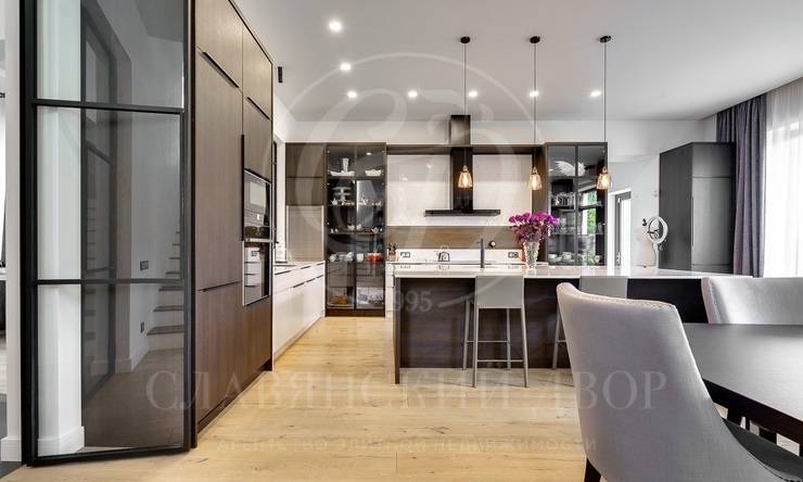 Лот-10634-395244 продажа дома Новорижское шоссе Монтевиль