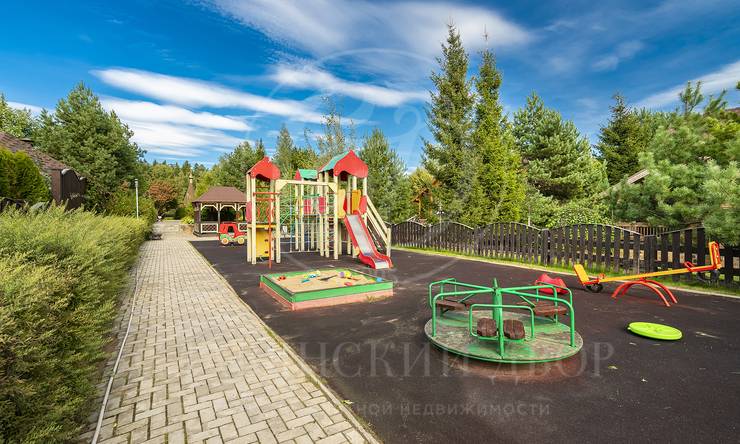 Лот-880-395359 посёлок Нахабино Кантри Волоколамское шоссе Нахабино