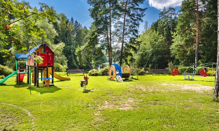 Лот-41-395509 посёлок Грибово Минское шоссе Одинцово