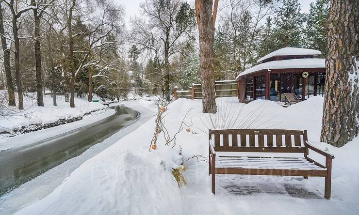 Лот-999-395756 посёлок Усадьба Бергов Киевское шоссе Первомайское