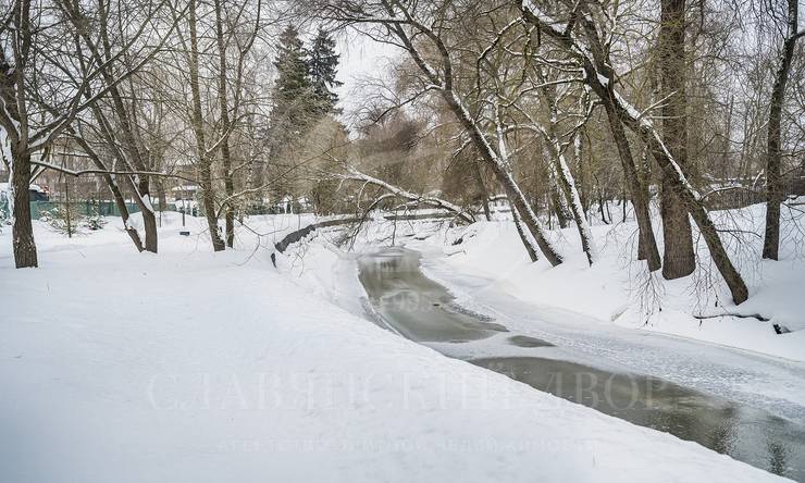 Лот-999-395757 посёлок Усадьба Бергов Киевское шоссе Первомайское