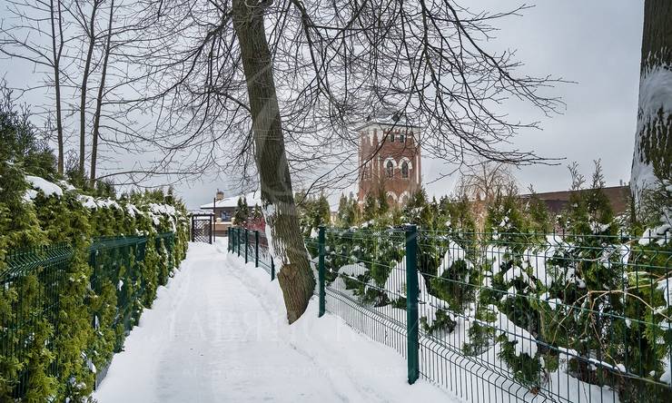 Лот-999-395759 посёлок Усадьба Бергов Киевское шоссе Первомайское