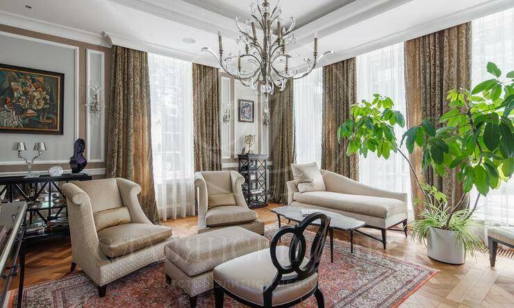 Лот-8356-397728 продажа дома Рублево-Успенское шоссе Жуковка 21 (XXI)