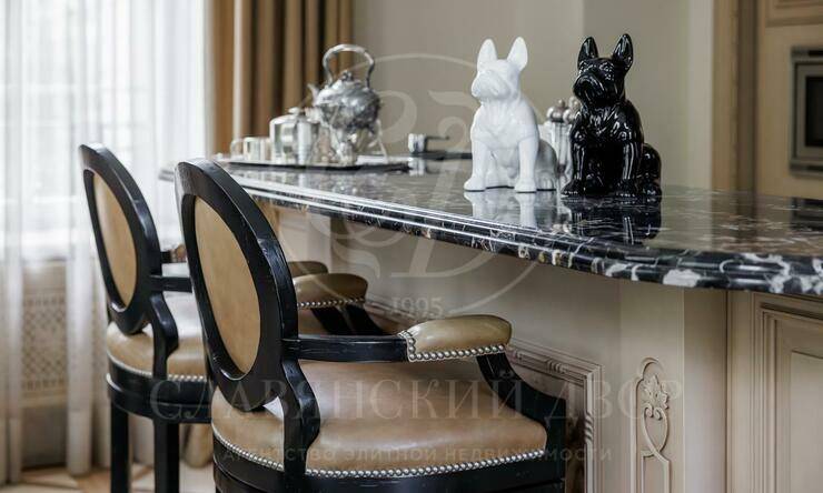 Лот-8356-397733 продажа дома Рублево-Успенское шоссе Жуковка 21 (XXI)