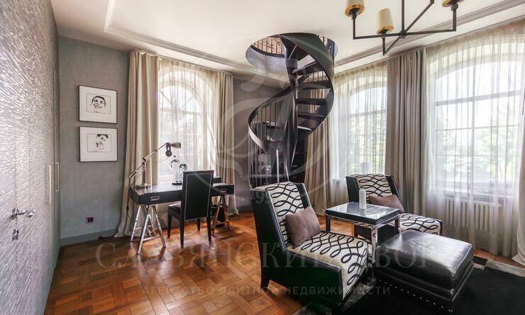 Лот-8356-397742 продажа дома Рублево-Успенское шоссе Жуковка 21 (XXI)