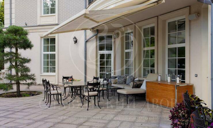 Лот-8356-397762 продажа дома Рублево-Успенское шоссе Жуковка 21 (XXI)