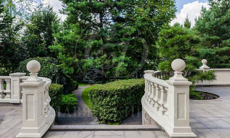 Лот-8356-397769 продажа дома Рублево-Успенское шоссе Жуковка 21 (XXI)