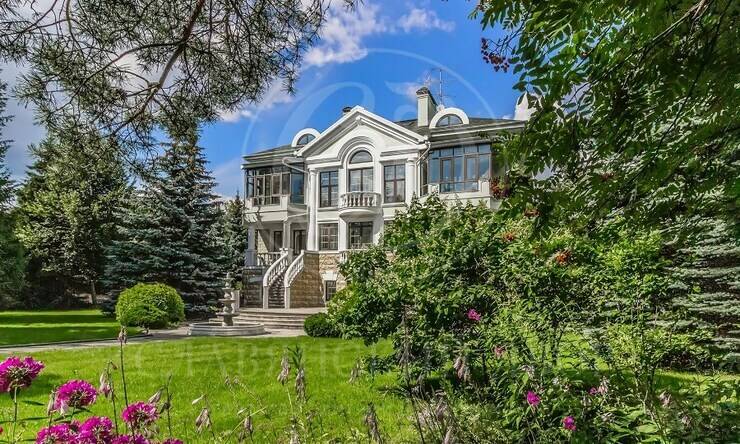 Лот-8193-398842 продажа дома 1-е Успенское шоссе Лапино