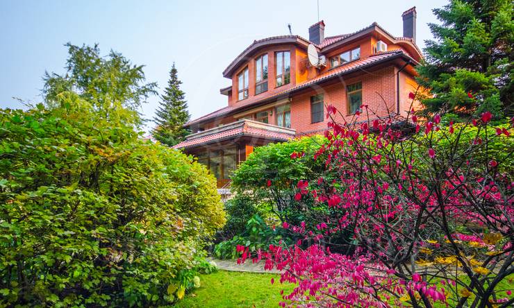 Лот-899-399543 посёлок Барвиха Лес Рублево-Успенское шоссе Барвиха