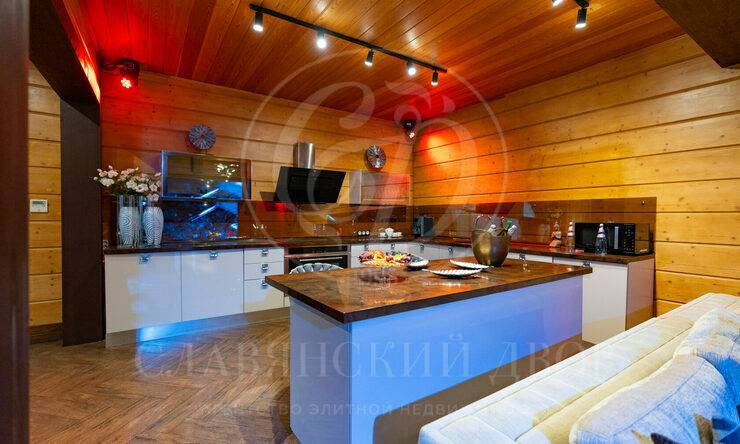 Лот-11761-400318 аренда дома Волоколамское шоссе Красногорская Усадьба