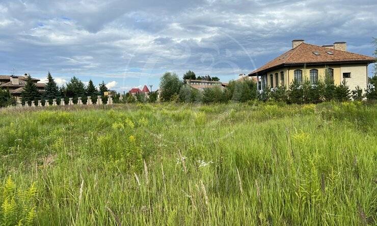 Лот-11763-400477 продажа участка Новорижское шоссе Маленькая Италия