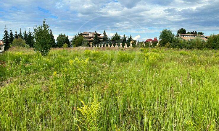 Продажа участка в поселке Маленькая Италия