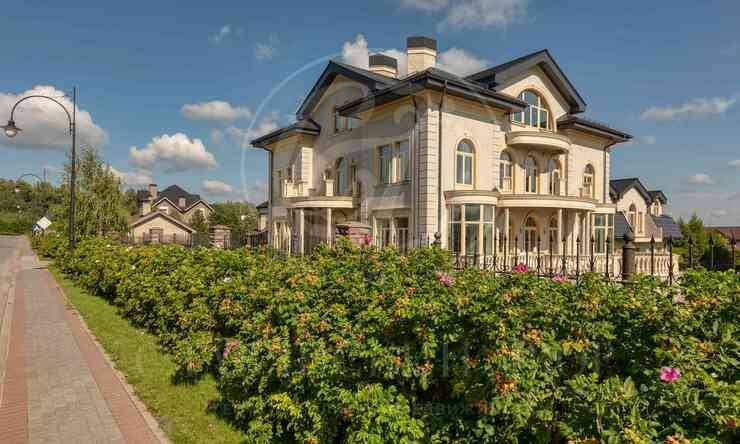 Лот-10164-400675 продажа дома Новорижское шоссе Гринфилд