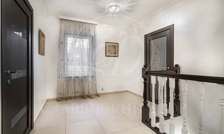 Лот-11789-403917 аренда дома Рублево-Успенское шоссе Жуковка  Академическая