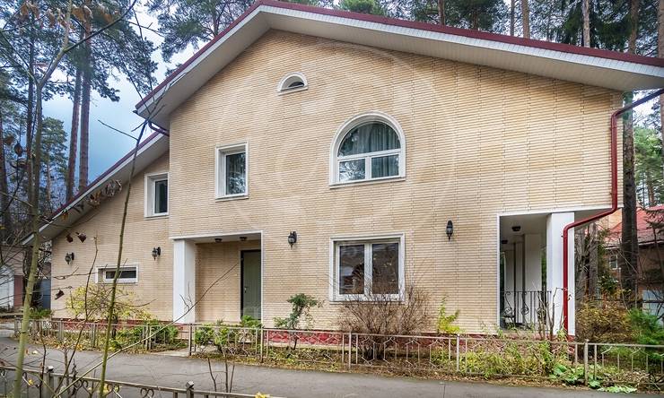 Лот-11789-403918 аренда дома Рублево-Успенское шоссе Жуковка  Академическая