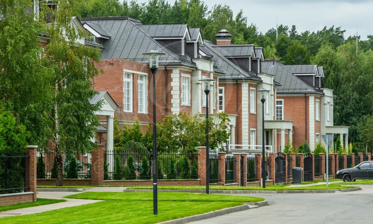 На продажу дом в поселке Раздоры-2