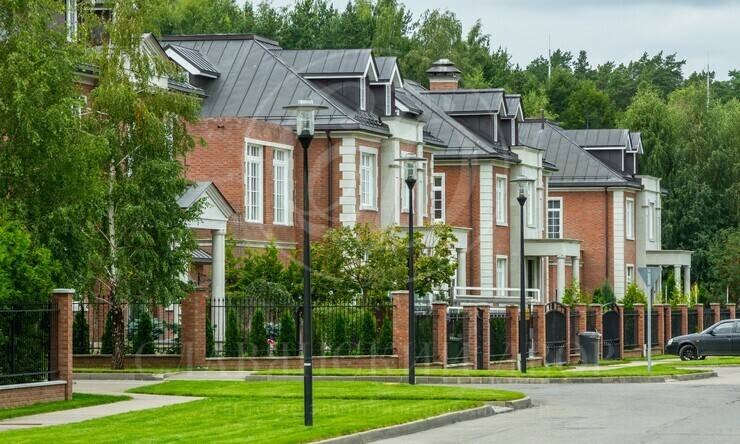 На продажу дом в поселке Раздоры-2