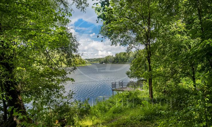 Лот-4579-407758 продажа дома Рублево-Успенское шоссе Жуковка 21 (XXI)