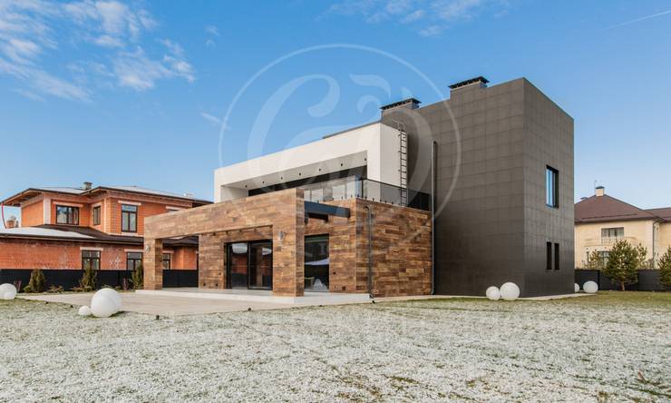 Лот-11929-411898 аренда дома Рублево-Успенское шоссе Шато Соверен (Chateau Souverain)