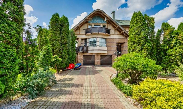 На продажу дом в поселке Глухово