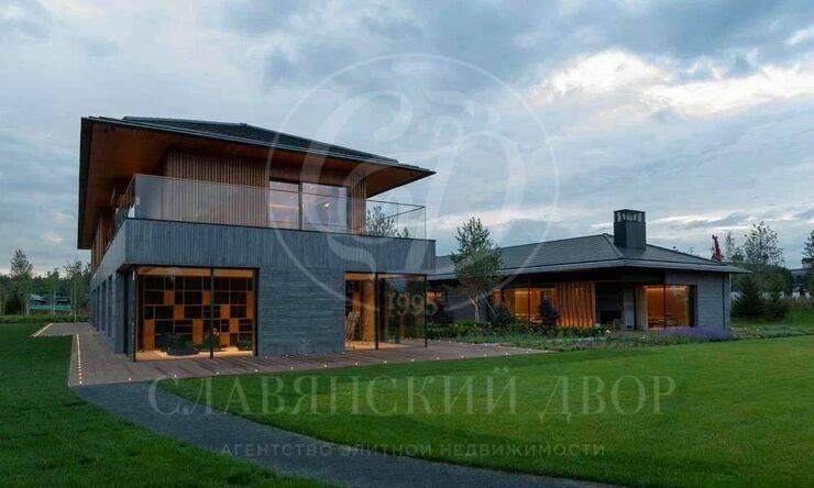 Лот-11575-418280 продажа дома Рублево-Успенское шоссе Камыши